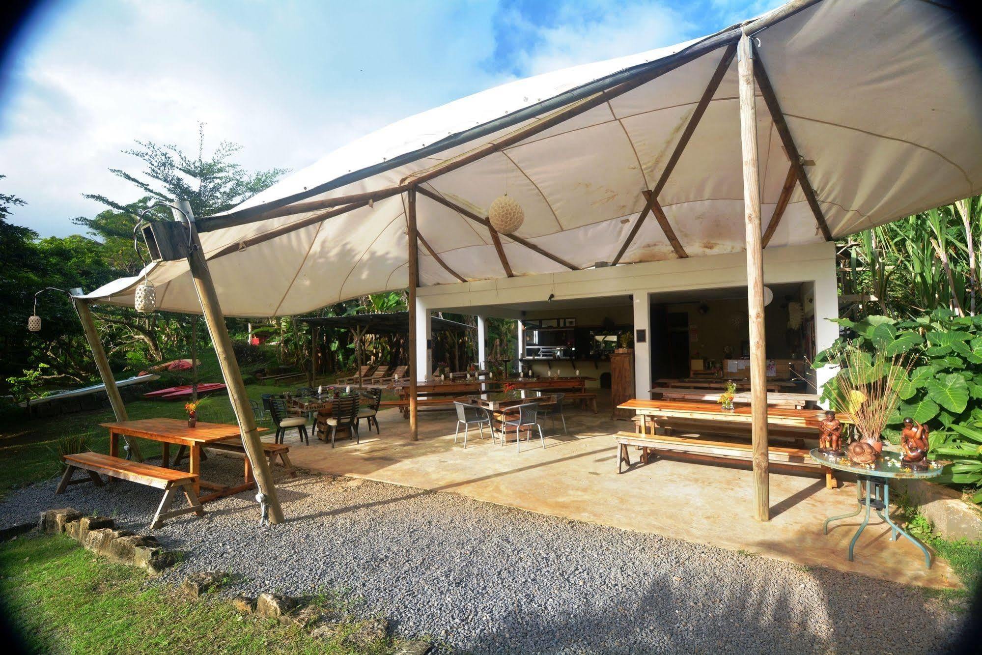 Nativ Lodge Mauritius エクステリア 写真